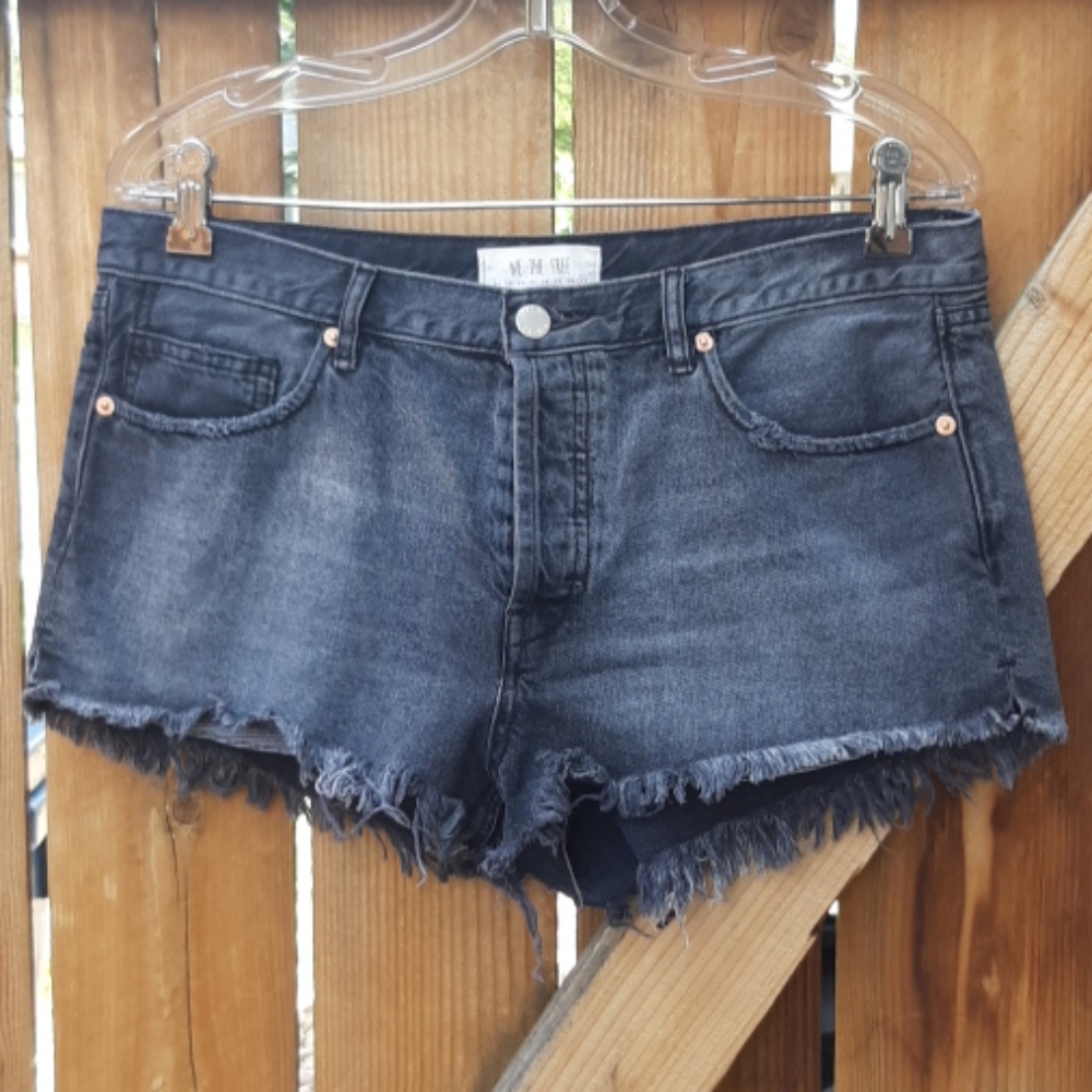 Free people denim cut off shorts gray sz 31